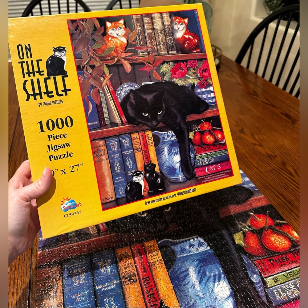 ‘On the Shelf’ 1000 piece Cat Jigsaw Puzzle, Great Condition!